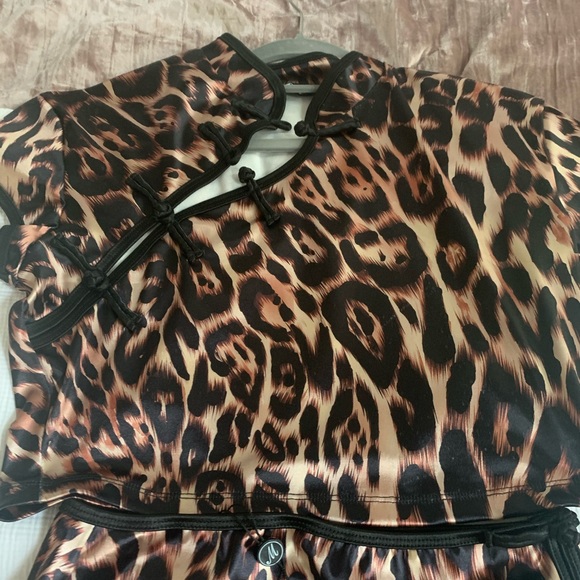 Motel Rocks - Leopard set! - Picture 4 of 8